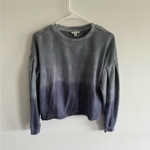 American Eagle Outfitters Gray and Purple Ombre Sweatshirt